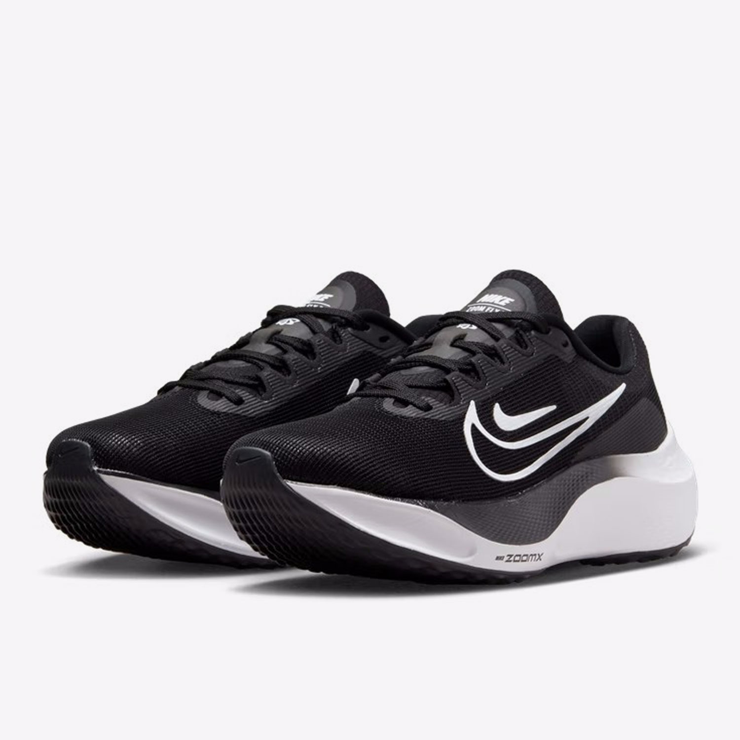 Nike Shoes Zoom Fly 5 - حذاء رياضي نسائي أصلي من نايكي،