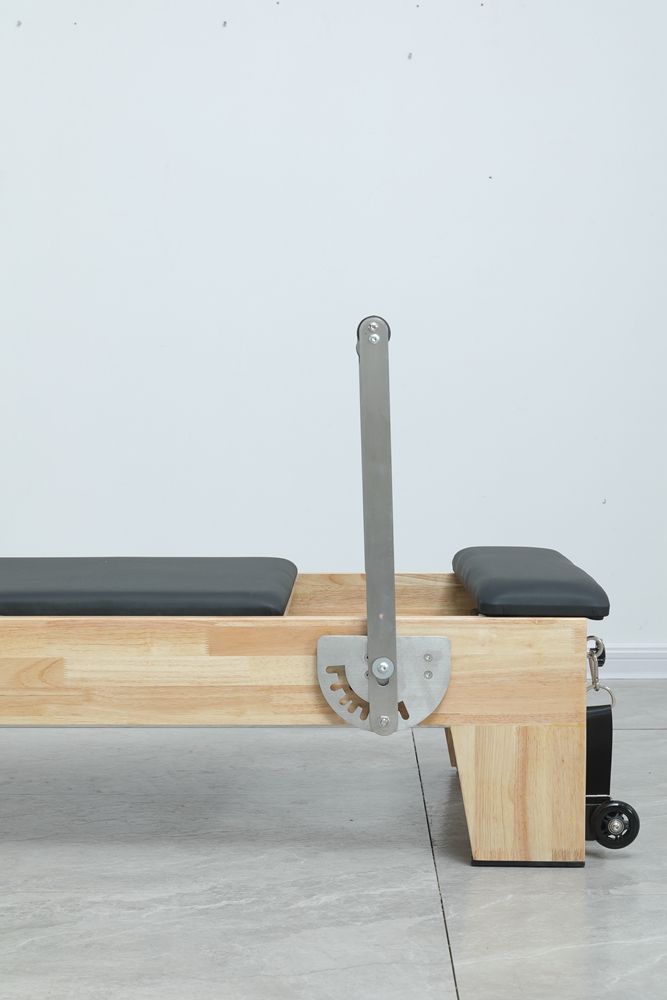 سرير بيلاتس بقلب من خشب البلوط - مراجعة Pilates Yoga Or وسعره
